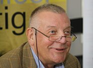 Lex Babiš nestačí. ´Novináři by měli sami vědět, že neslouží někomu, ale něčemu,´ říká Hvížďala