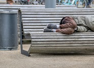 V brněnských Židenicích zkouší pomocí peer programu začlenit bezdomovce zpět do běžného života