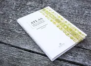 Atlas lidových krojů ČR čítá na 200 kreseb tohoto specifického oblečení