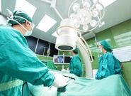 Fakultní nemocnice a Lékařská fakulta v Hradci Králové